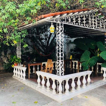 Casa Alsacia Ξενοδοχείο Γκουανταλαχάρα Εξωτερικό φωτογραφία